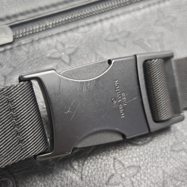 DISCOVERY Calfskin Black
