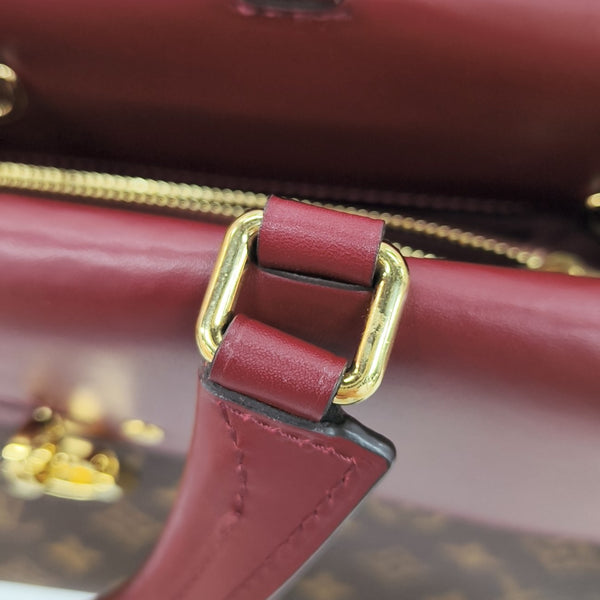 VÉNUS Monogram Coated Canvas Brown