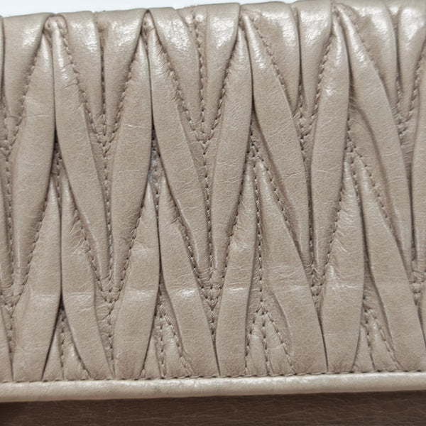 Quilted Lambskin Wallet Beige