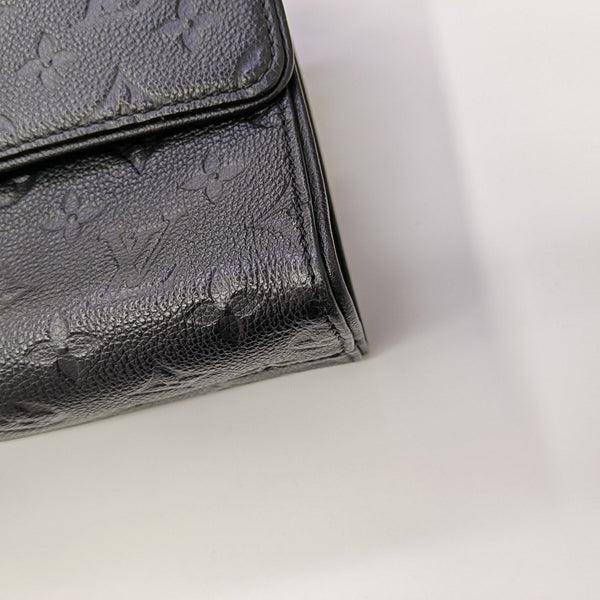 SAINT SULPICE Calfskin Black