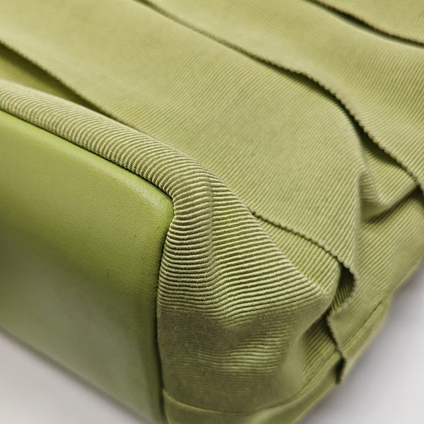 Layered Medium Canvas Green