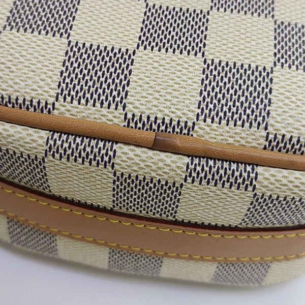 BOITE CHAPEAU PM Damier Azur Coated Canvas White