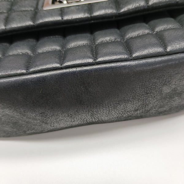 Quilted Calfskin Shoulder Bag Black