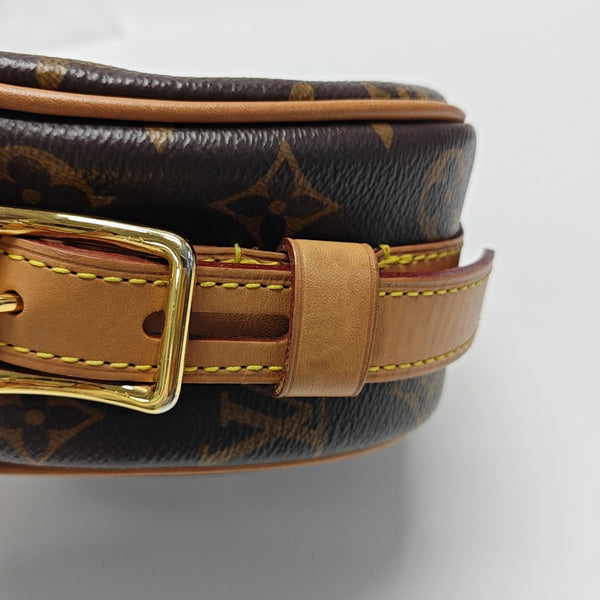 BOITE CHAPEAU MM Monogram Coated Canvas Brown