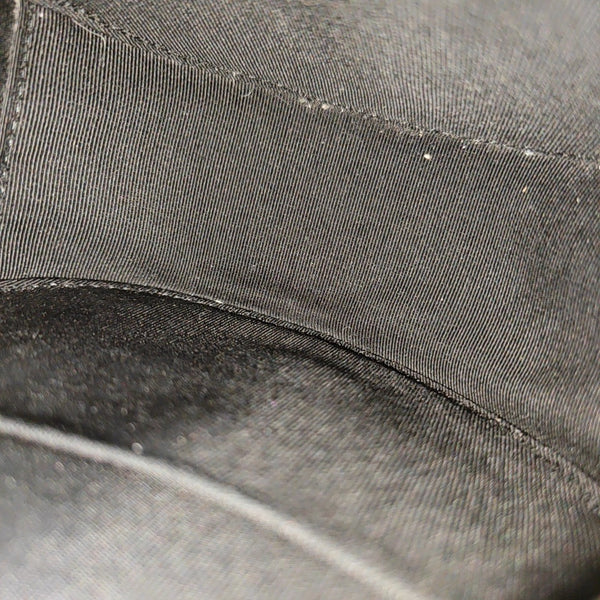 ROUND Quilted Calfskin Metallic