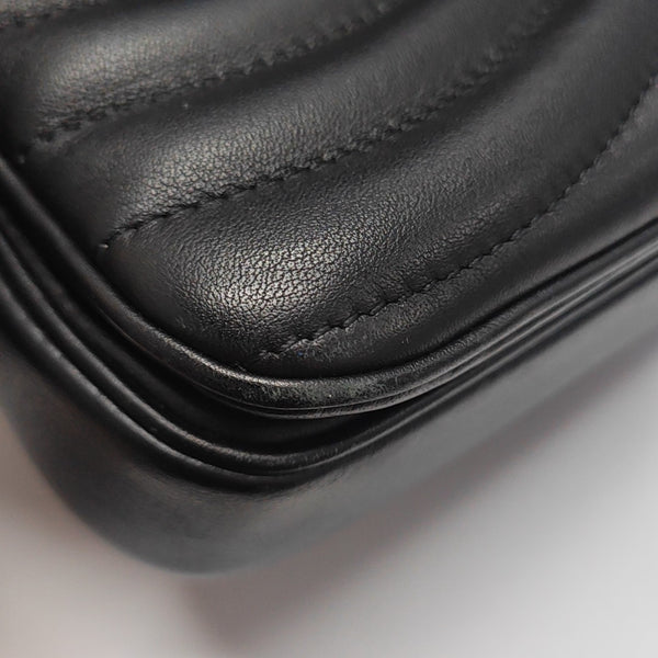 NEW WAVE PM Quilted Calfskin Black