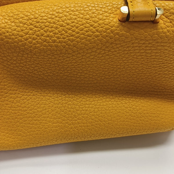 COOL BOX Calfskin Yellow