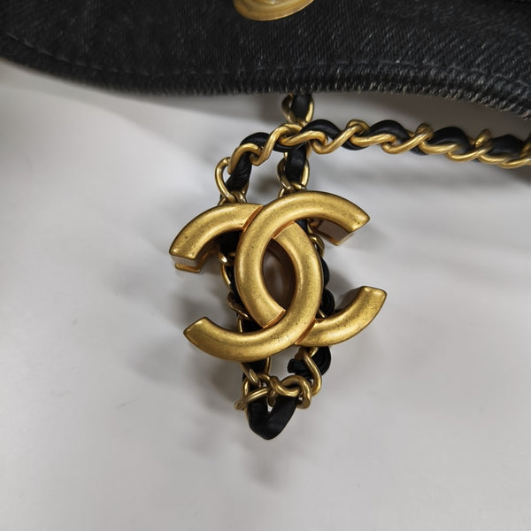CHANEL 25 Quilted Denim Black