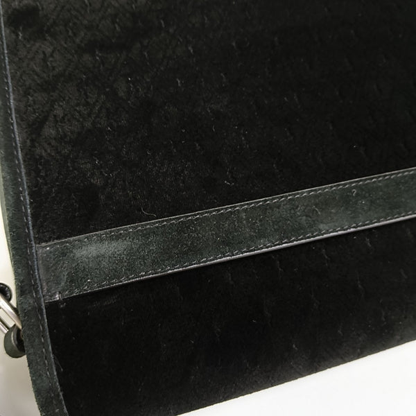 Suede Medium Black