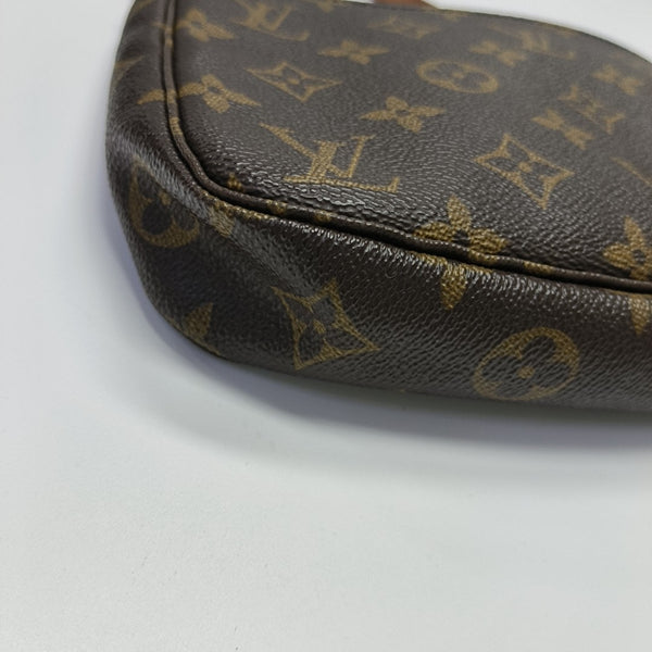 ACCESSOIRES Monogram Coated Canvas Brown