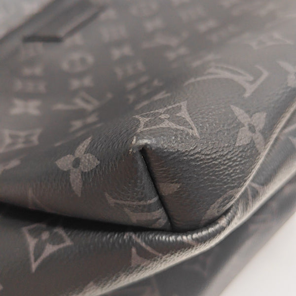 DISCOVERY PM Monogram Coated Canvas Black