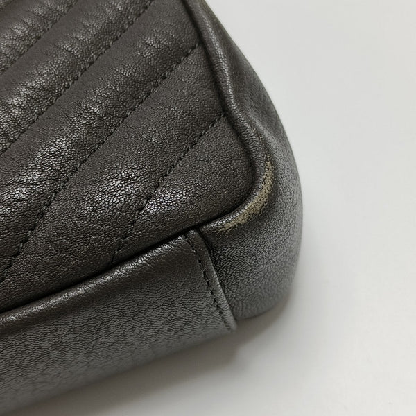 COLLEGE Medium Chevron Calfskin Gray