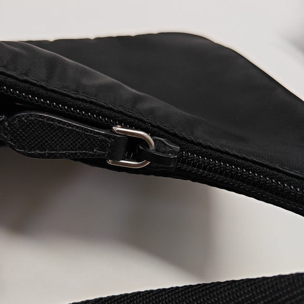 Re-Edition2000 Mini Nylon Black
