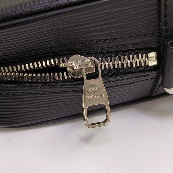 Epi Shoulder Bag Black