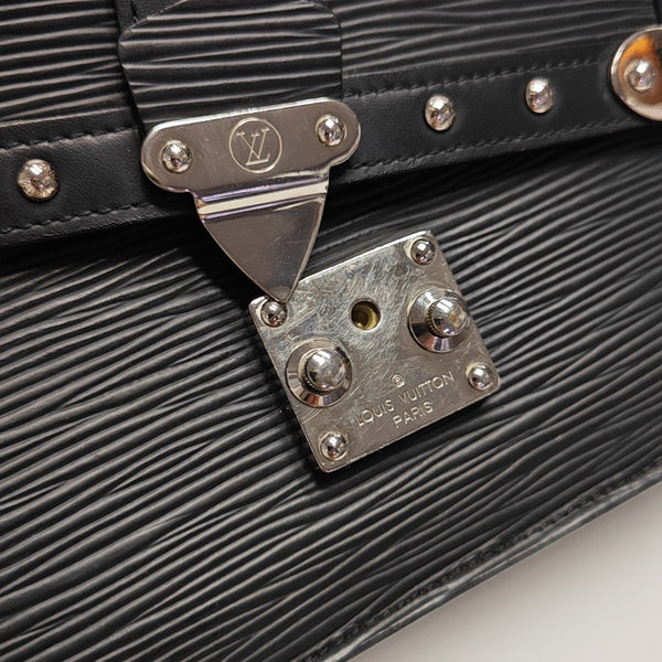 TRUNK Epi Black