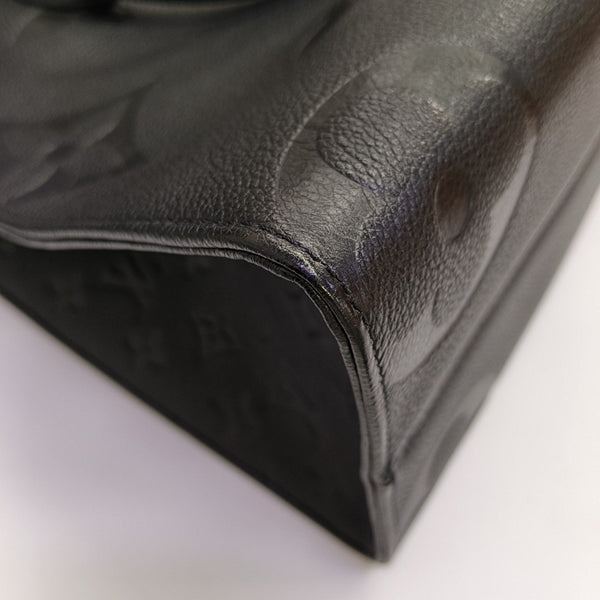 ONTHEGO MM Monogram Calfskin Black