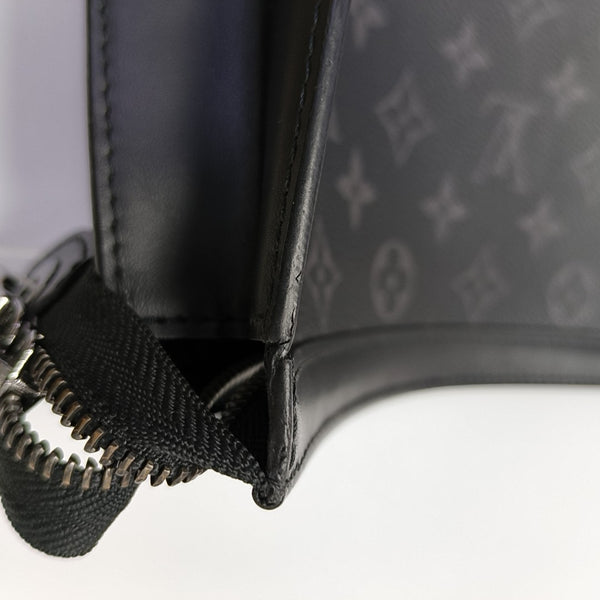 Pochette Voyag MM Monogram Coated Canvas Black