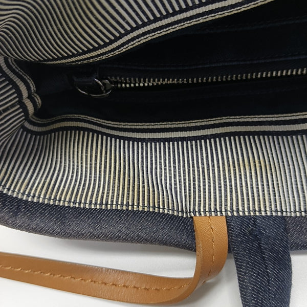 Canvas Blue