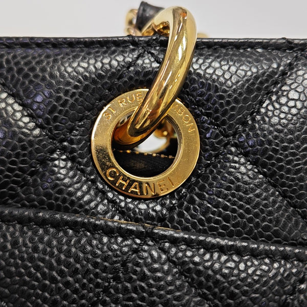 CHANEL GST Large Quilted Grained Calfskin Black