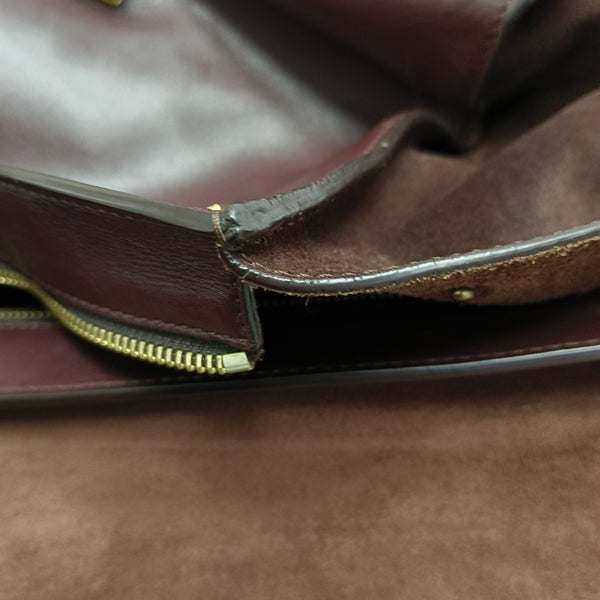 TRAPEZE Medium Calfskin Red