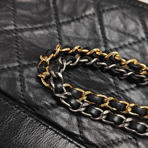 GABRIELLE Medium Quilted Calfskin Black