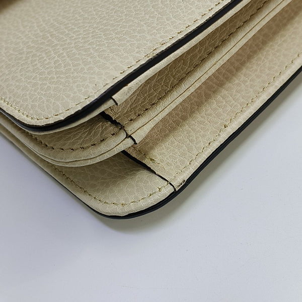 Interlocking G Large Calfskin Beige