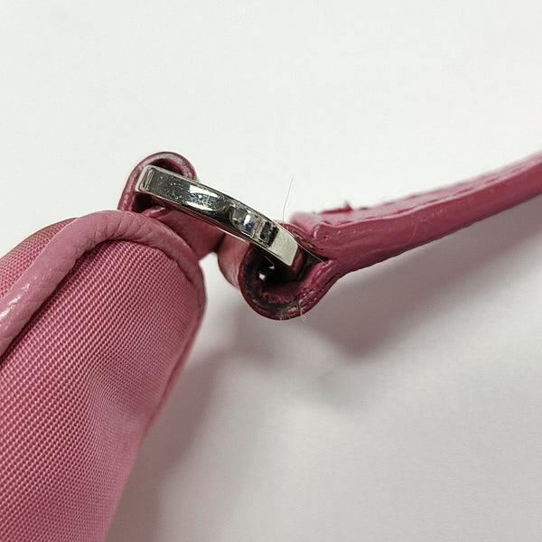 Re-Edition2005 Mini Nylon Red
