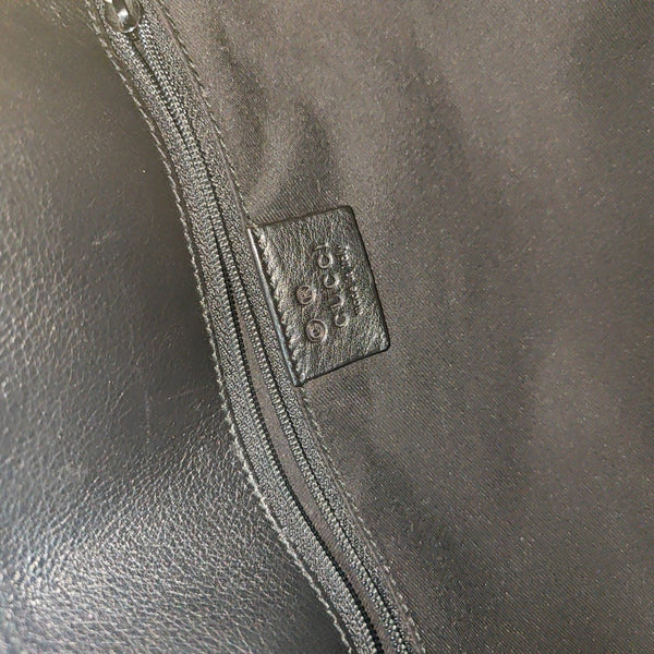 Monogram Canvas Black