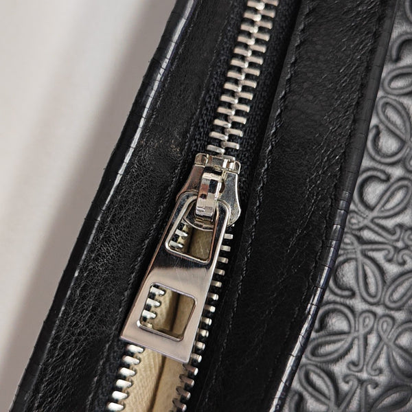 Calfskin Shoulder Bag Black
