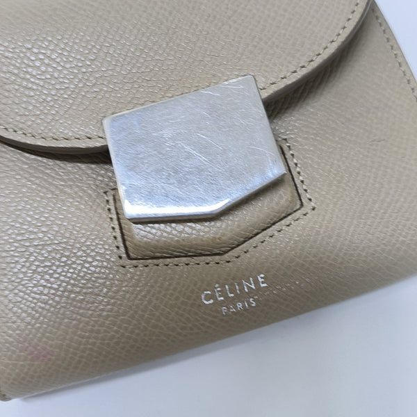 Monedero pequeño TROTTEUR de piel de becerro beige