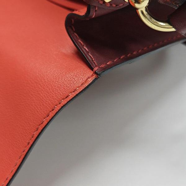 Roulis Suede Red