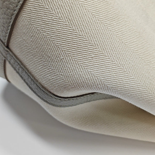 Authenticated pre-owned Garden Party Canvas White - Top Handle Bag at Looply