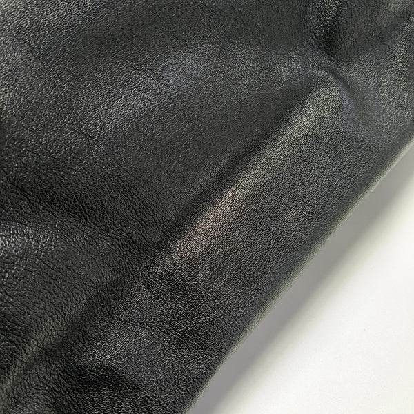 Classic Metallic Edge City Medium Lambskin Black