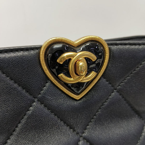 COCO LOVE Quilted Lambskin Black