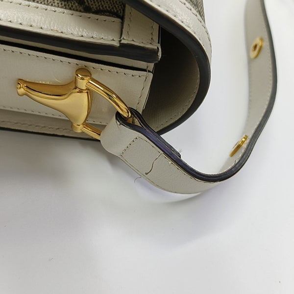 Horsebit 1955 Lona recubierta con monograma pequeño beige