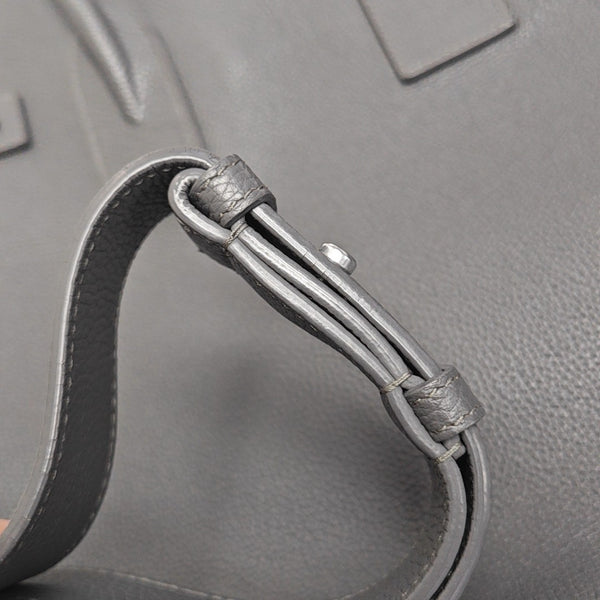 SAC DE JOUR Calfskin Gray