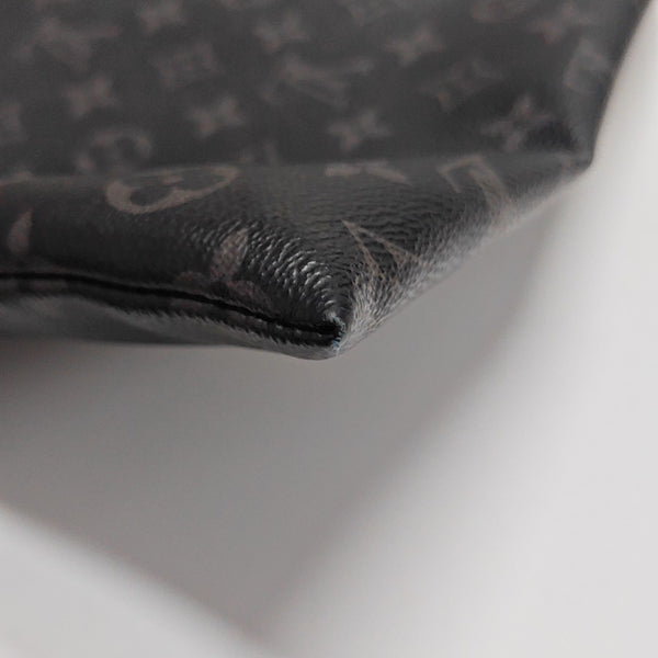 DISCOVERY Monogram Coated Canvas Gray