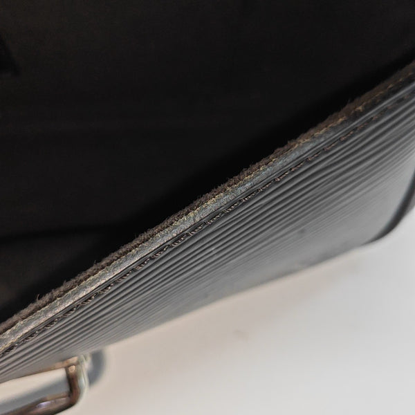 POCHETTE MONTAIGNE Epi Black