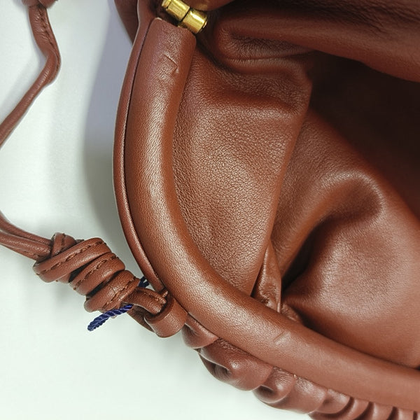 The Pouch Mini Calfskin Red