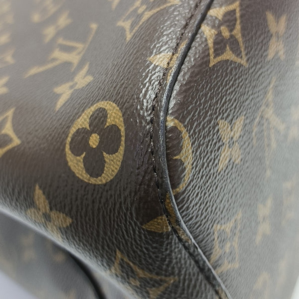NÉONOÉ MM Monogram Coated Canvas Brown