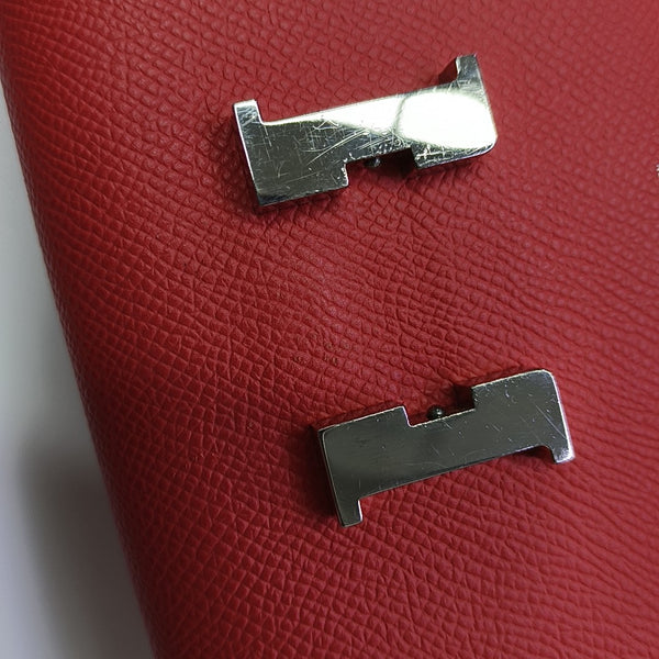 Constance 18 Epsom Red Wallet