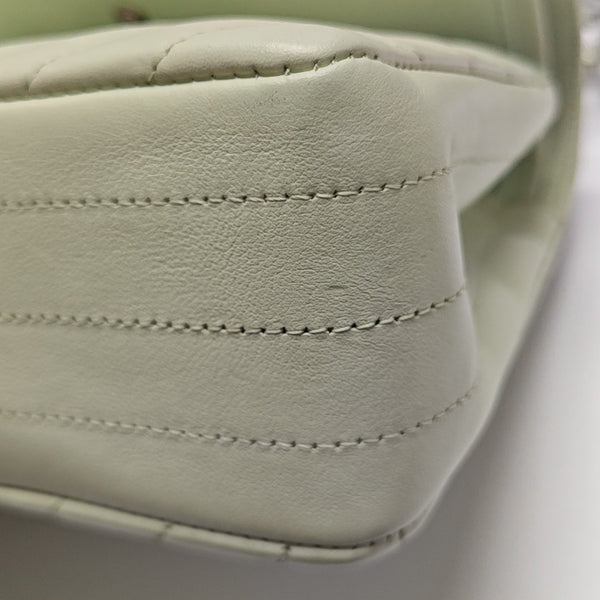 CLASSIC FLAP Small Chevron Calfskin Green