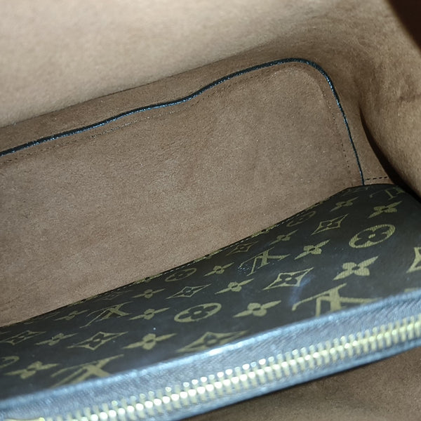 NÉONOÉ MM Monogram Coated Canvas Brown