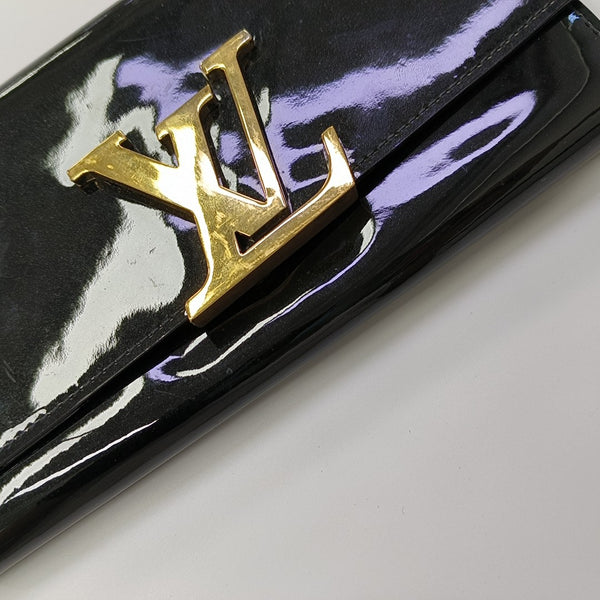LOUISE Patent Leather Black Wallet