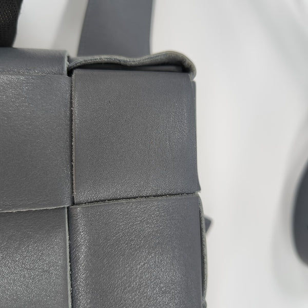 Brick Cassette Calfskin Gray