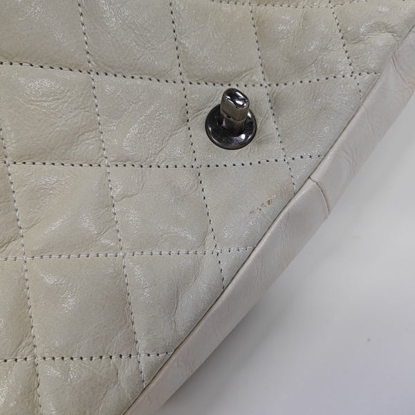 Quilted Calfskin Shoulder Bag Green