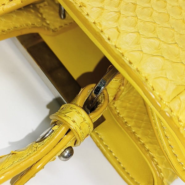 2 Jours Medium Python Yellow