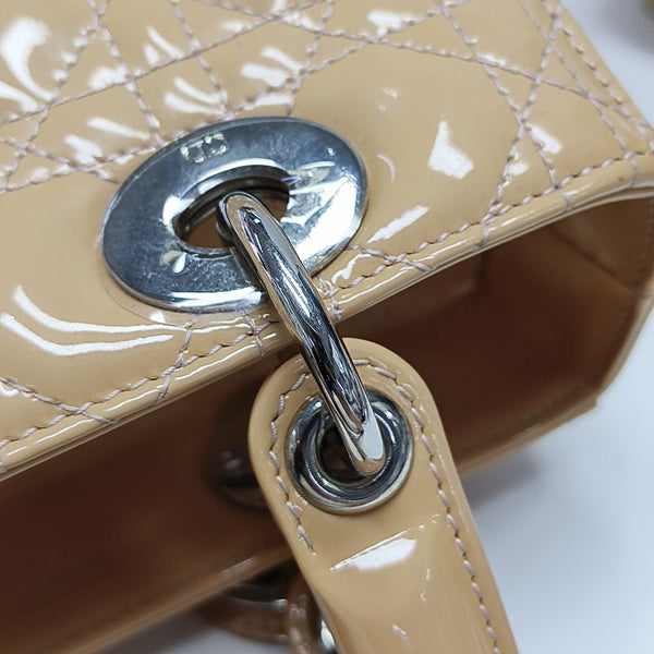 Lady Dior Medium Cannage Patent Leather Beige