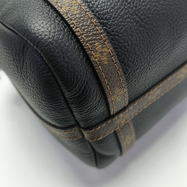 EXPRESS PM Monogram Calfskin Black