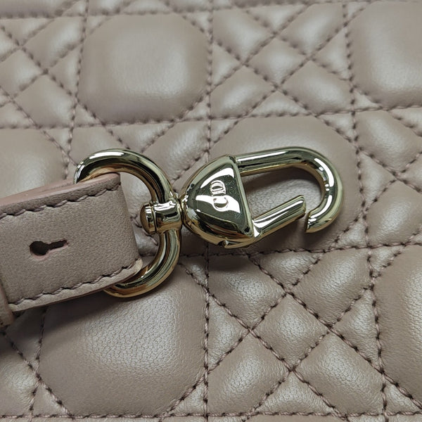Lady Dior Small Cannage Lambskin Pink